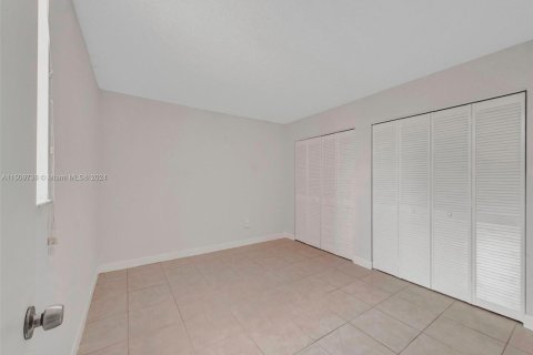 Купить кондоминиум в Майами, Флорида 2 спальни, 100.89м2, № 935064 - фото 23