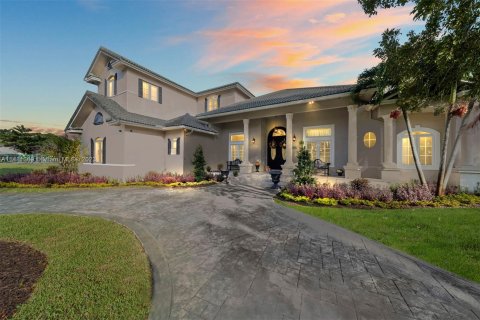 Casa en venta en Southwest Ranches, Florida, 4 dormitorios, 432.09 m2 № 834845 - foto 5