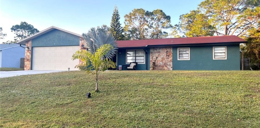 House in Palm Bay, Florida 3 bedrooms, 117.06 sq.m. № 831242