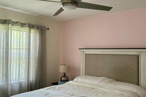 Купить кондоминиум в Санрайз, Флорида 2 спальни, 94.3м2, № 1101637 - фото 7