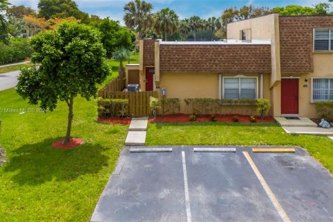 Condominio en venta en Sunrise, Florida, 2 dormitorios, 94.3 m2 № 1101637 - foto 16