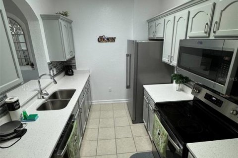 Condo in Kissimmee, Florida, 3 bedrooms  № 1249815 - photo 8