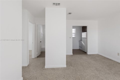 Apartment in Miami, Florida 2 bedrooms, 315.87 sq.m. № 1369087 - photo 16