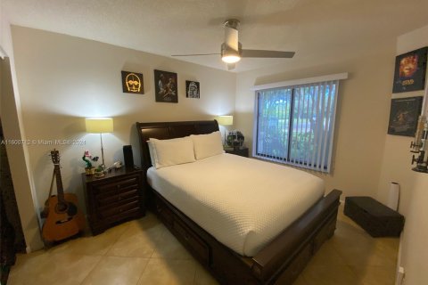 Casa en venta en Coconut Creek, Florida, 3 dormitorios, 150.32 m2 № 1224212 - foto 28