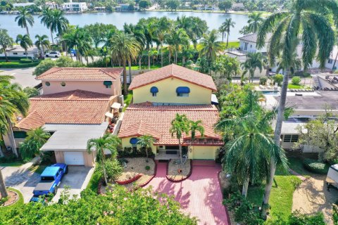Villa ou maison à vendre à Hollywood, Floride: 4 chambres, 248.61 m2 № 1094015 - photo 7