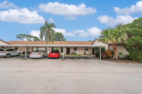 Copropriété à vendre à Stuart, Floride: 2 chambres, 109.81 m2 № 1094048 - photo 6