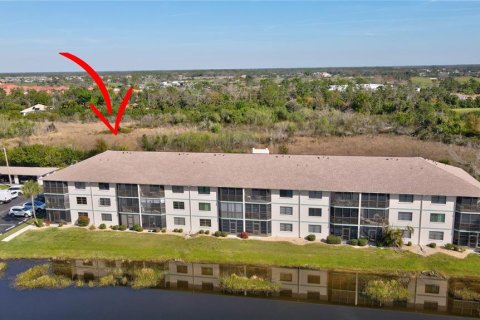 Copropriété à vendre à Punta Gorda, Floride: 2 chambres, 114.08 m2 № 988104 - photo 19