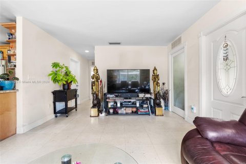 Immobilier commercial à vendre à Miami, Floride: 216.09 m2 № 1370939 - photo 29