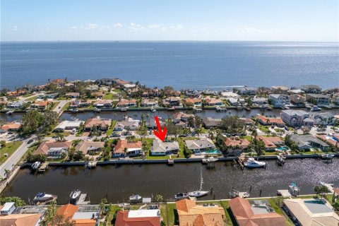 Casa en venta en Saint Petersburg, Florida, 3 dormitorios, 212.75 m2 № 1400550 - foto 27