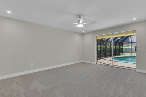 House in Naples, Florida 3 bedrooms, 241.64 sq.m. № 1105052 - photo 23