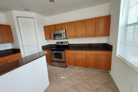 Condominio en venta en Miramar, Florida, 3 dormitorios, 155.05 m2 № 1138746 - foto 6