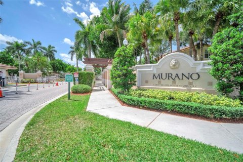 Купить кондоминиум в Мирамар, Флорида 3 спальни, 155.05м2, № 1138746 - фото 1