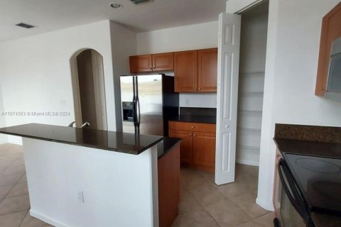 Condominio en venta en Miramar, Florida, 3 dormitorios, 155.05 m2 № 1138746 - foto 7