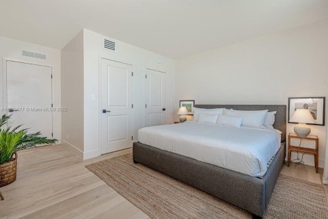 Copropriété à louer à Miami Beach, Floride: 2 chambres, 137.5 m2 № 64570 - photo 22