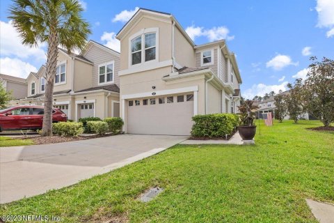 Villa ou maison à vendre à St. Johns, Floride: 3 chambres, 153.29 m2 № 774422 - photo 1