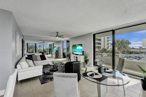 Copropriété à vendre à Riviera Beach, Floride: 2 chambres, 133.31 m2 № 1163042 - photo 18