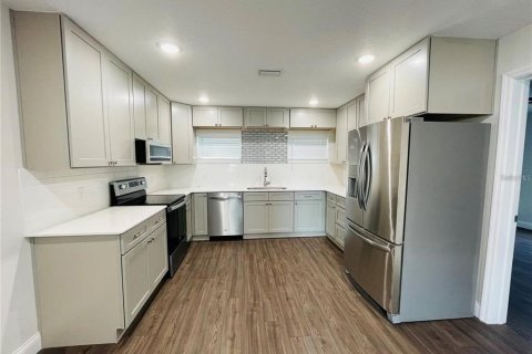 Appartement à louer à Orlando, Floride: 2 chambres, 79.9 m2 № 1366647 - photo 2