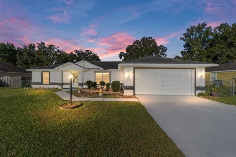 House in Ocala, Florida 3 bedrooms, 136.1 sq.m. № 1405176 - photo 2