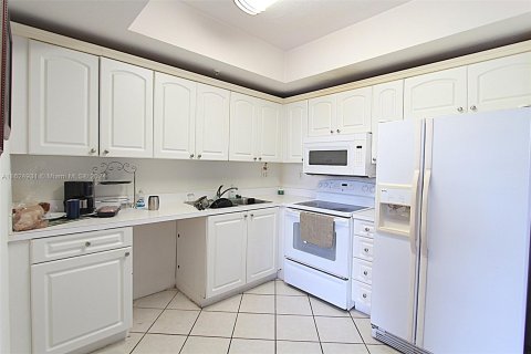 Copropriété à vendre à Miami, Floride: 2 chambres, 78.22 m2 № 1271694 - photo 5