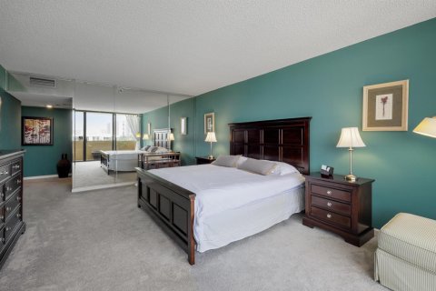 Condo in Boca Raton, Florida, 2 bedrooms  № 1228601 - photo 5