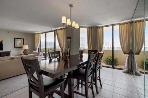 Condo in Boca Raton, Florida, 2 bedrooms  № 1228601 - photo 19