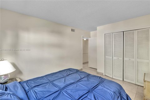 Copropriété à vendre à Pompano Beach, Floride: 3 chambres, 130.06 m2 № 1103960 - photo 19