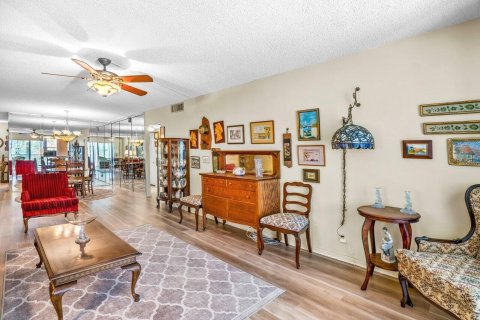 Copropriété à vendre à Coconut Creek, Floride: 2 chambres, 119.94 m2 № 1103483 - photo 12