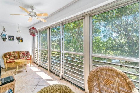 Condo in Coconut Creek, Florida, 2 bedrooms  № 1103483 - photo 1