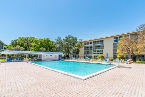 Copropriété à vendre à Coconut Creek, Floride: 2 chambres, 119.94 m2 № 1103483 - photo 23