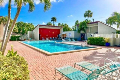 Copropriété à vendre à West Palm Beach, Floride: 2 chambres, 102.47 m2 № 1146613 - photo 2