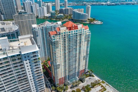 Condo in Miami, Florida, 1 bedroom  № 1232722 - photo 5