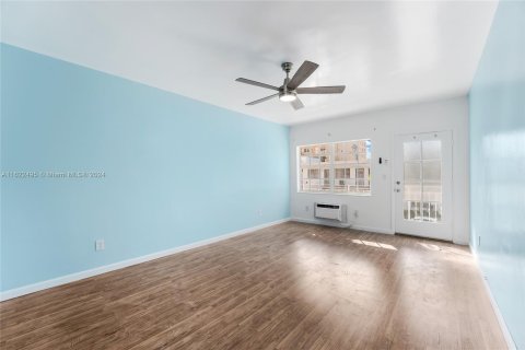 Copropriété à vendre à Miami Beach, Floride: 37.16 m2 № 1269901 - photo 7