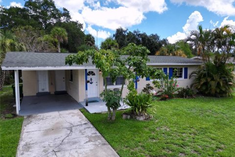 Villa ou maison à vendre à Cocoa, Floride: 3 chambres, 97.08 m2 № 1262525 - photo 4