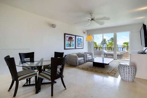 Touwnhouse à vendre à Key Biscayne, Floride: 4 chambres, 302.3 m2 № 1385726 - photo 5