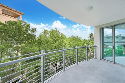 Copropriété à vendre à Miami Beach, Floride: 2 chambres, 111.11 m2 № 1385767 - photo 18