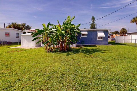 Villa ou maison à vendre à North Port, Floride: 2 chambres, 79.06 m2 № 1303514 - photo 28