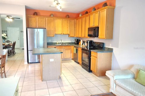 Townhouse in Riverview, Florida 3 bedrooms, 169.27 sq.m. № 1303787 - photo 20