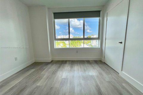 Copropriété à louer à Miami, Floride: 2 chambres, 123.1 m2 № 1364865 - photo 23