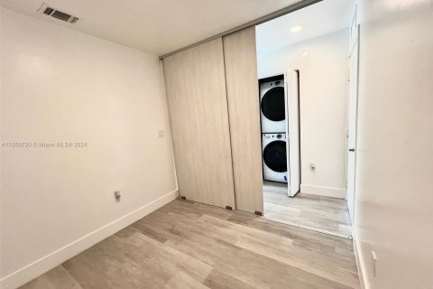 Copropriété à louer à Miami, Floride: 2 chambres, 123.1 m2 № 1364865 - photo 21