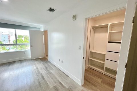 Copropriété à louer à Miami, Floride: 2 chambres, 123.1 m2 № 1364865 - photo 26