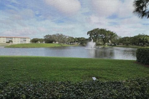 Copropriété à vendre à Coconut Creek, Floride: 2 chambres, 107.4 m2 № 970352 - photo 8