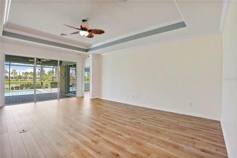 Villa ou maison à vendre à Punta Gorda, Floride: 3 chambres, 228.91 m2 № 1315298 - photo 8