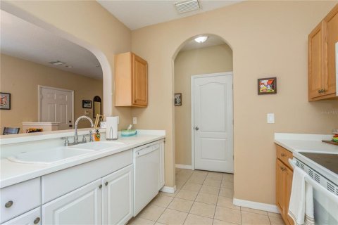 Townhouse in Bradenton, Florida 3 bedrooms, 111.48 sq.m. № 1315220 - photo 17