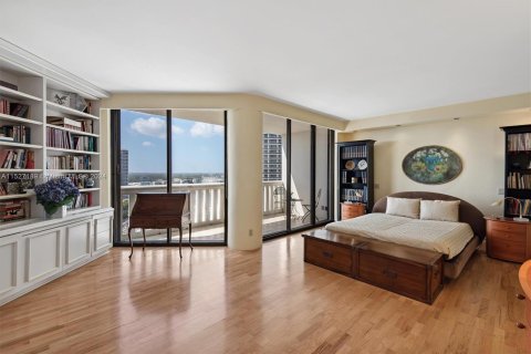 Condo in Aventura, Florida, 3 bedrooms  № 990977 - photo 15