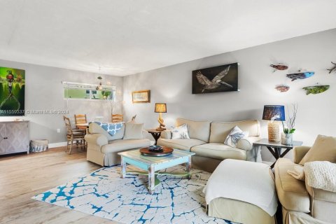 Casa en venta en Marathon, Florida, 3 dormitorios, 184.78 m2 № 1081033 - foto 11