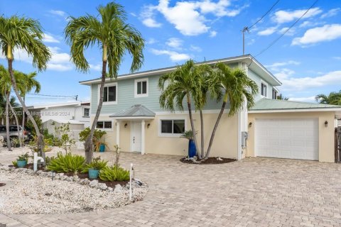 Villa ou maison à vendre à Marathon, Floride: 3 chambres, 184.78 m2 № 1081033 - photo 4