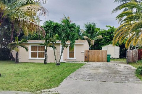 Casa en venta en Miramar, Florida, 3 dormitorios № 1380079 - foto 2