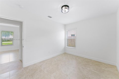 Villa ou maison à vendre à Cutler Bay, Floride: 4 chambres, 181.81 m2 № 1380112 - photo 26