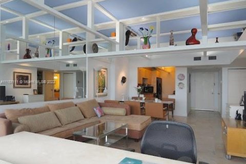 Copropriété à louer à Miami Beach, Floride: 1 chambre, 81.75 m2 № 9467 - photo 10