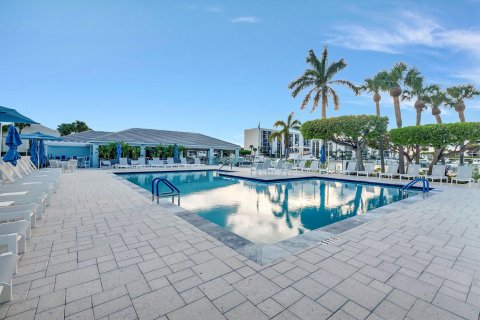 Copropriété à vendre à Boca Raton, Floride: 2 chambres, 112.88 m2 № 1160739 - photo 10